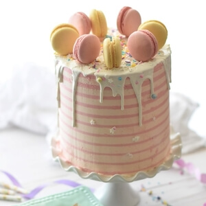 Pink Macaroon Cake